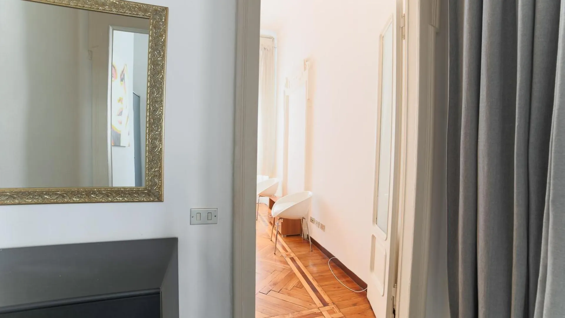 Central Flat - Boccaccio 7 Apartment Milan